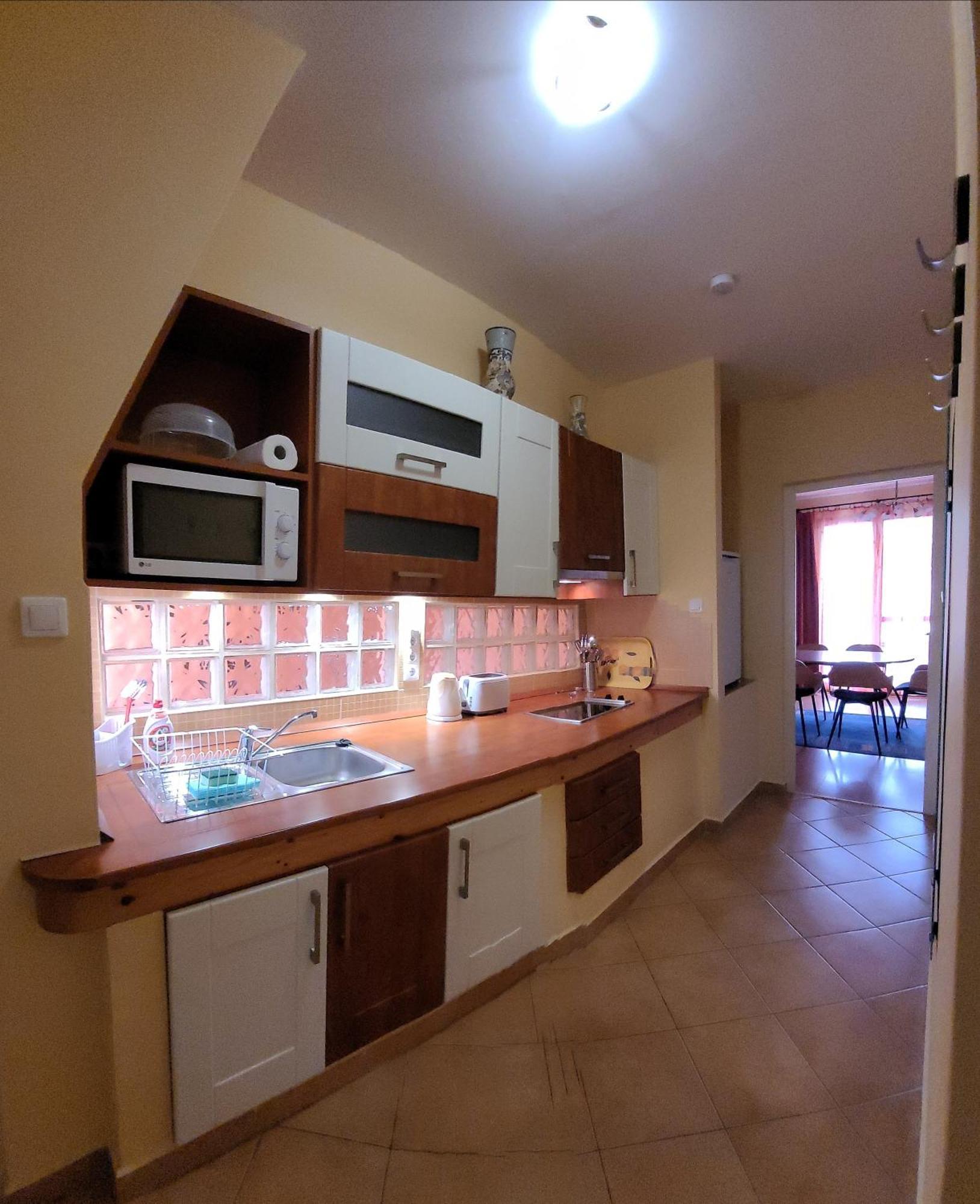 شقة Frank Apartmanhaz Balatonboglár المظهر الخارجي الصورة